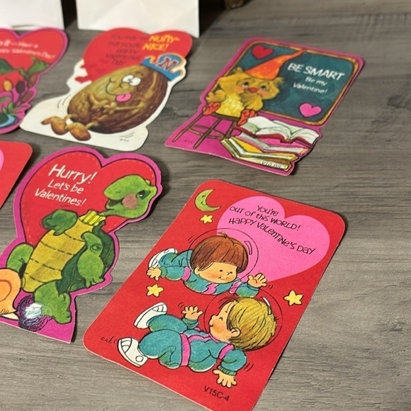 VINTAGE AMERICAN GREETINGS (AG) LOT OF 10 VALENTINE CARDS - Picture 5 of 11